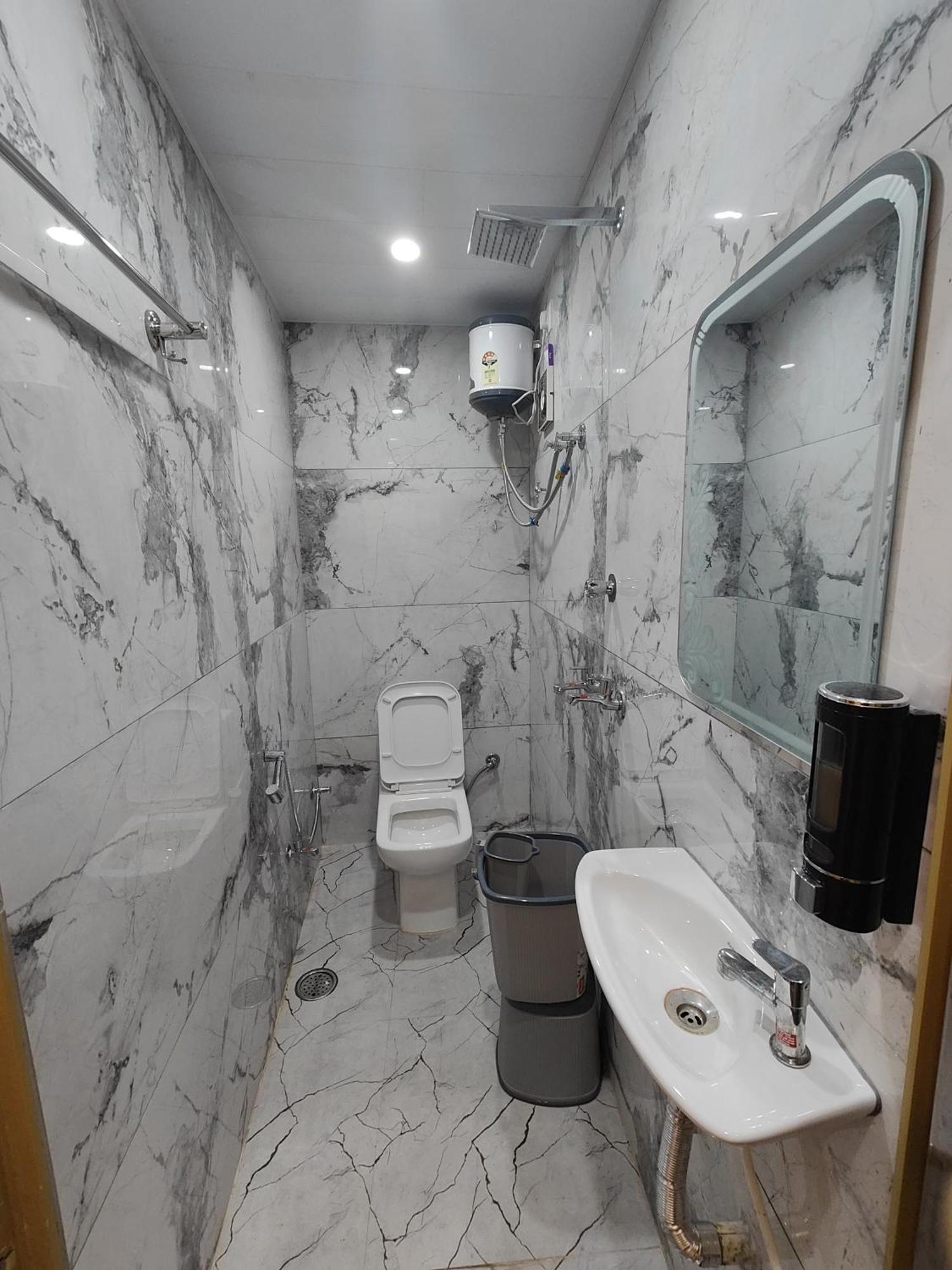 Hotel Mangal Murti Βαρανάσι Εξωτερικό φωτογραφία